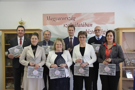 Ünnepség a nemzetközi polgári védelmi napon a Fejér Megyei Katasztrófavédelmi Igazgatóságnál